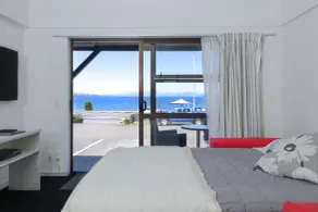 Gables Lakefront Motel - Vue de la chambre