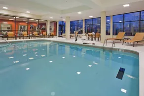 Courtyard by Marriott Pittsburgh North/Cranberry Woods - Piscine