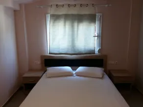 Petries Studios - Room