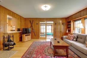 Franconia Escape on Half Acre w/ Fire Pit & Deck! - Interiør