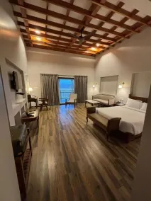 Royal gold feildd club resorts - Rum