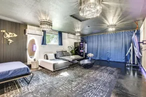 Boise Speakeasy w/ Hot Tub – 5 Mi to Dtwn - Interior
