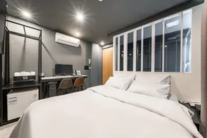 Shinchon Wol Hotel - Chambre