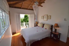 Tranquility Villa - Room