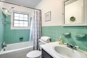 Lovely Taylors Home: 8 Mi to Dtwn Greenville! - Bad