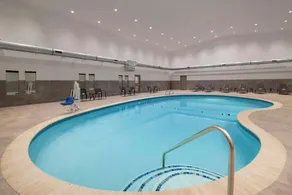 Four Points by Sheraton Rock Springs - Basseng