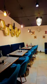 Mountain Breeze Resort, Mahabaleshwar - Restaurante
