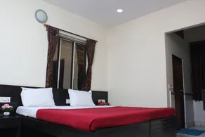 Hotel Nest International - Quarto