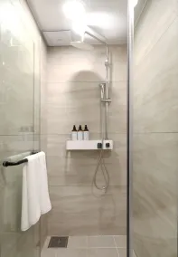 Emerson Suites Naksan - Salle de bain
