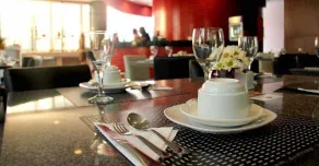 Next Flat Service - Mc Aparts - Restaurant