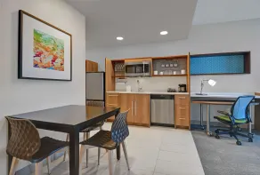 Home2 Suites by Hilton Fort Myers Colonial Blvd - Chambre