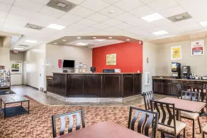 Econo Lodge Garden City - Savannah - Hall