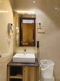 OnlyStay Luxe House Dalhousie - Badezimmer