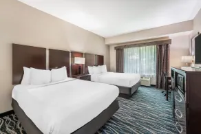 Best Western Plus Eastgate Inn & Suites - Room