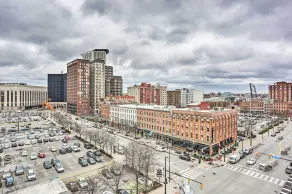 Dtwn Cleveland Loft-Style Condo: Walk to Stadiums! - Interiør