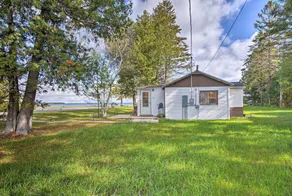 Lovely Lake Huron Getaway: Beach Access & Kayaks! - Interiør