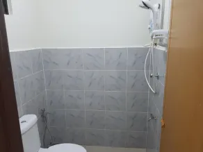 MR Homestay Sg Buloh - 3 senge / 2 bad GF - Badeværelse