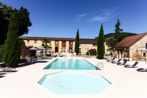 Domaine de Monrecour - Hôtel & Restaurant - Proche de Sarlat - Pool