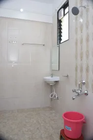Hotel Shivneri Durvankur Lodge - Baño