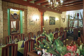 Logis Hôtel Restaurant Hostellerie de l'Étoile - Restaurant