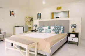Denika's Suites - Chambre