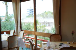 Nara Hotel - Restaurant