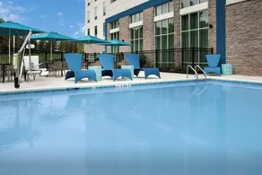 Hampton Inn & Suites Charlotte Airport Lake Pointe - Piscine