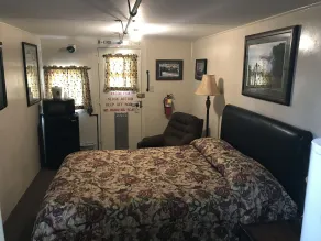 The Evergreen Motel in Kansas - Zimmer