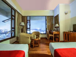 Sai Vishram Business Hotel - Room