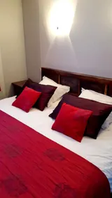 Logis Hotel Les Sapins - Zimmer