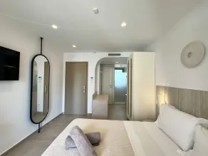 NŪSA suites & villas - Room