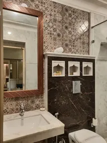 Laxmi Palace Heritage Boutique Hotel - Bathroom