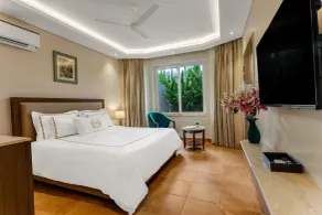 Masaka Suites A Unit of Arbat Hospitality LLP - Værelse