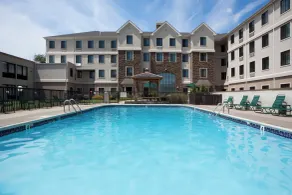 Staybridge Suites Wilmington-Newark by IHG - Basseng