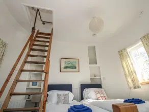 The Sir Peter Scott Lighthouse - Room