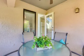 2 Mi to Beach! Hilton Head Golf Escape w/ Balcony - Intérieur