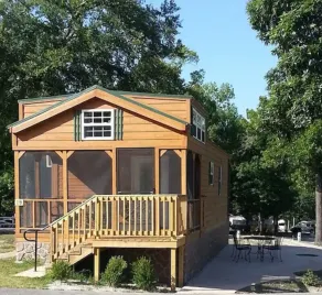 Branson KOA Campground - Zimmer