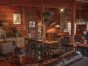 Sumas Mountain Lodge - Restaurant