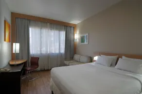 Novotel Porto Alegre Tres Figueiras - Room