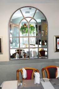Dolphin Hotel - Restaurang