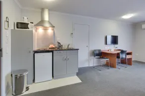 BKs Premier Motel Esplanade - Chambre