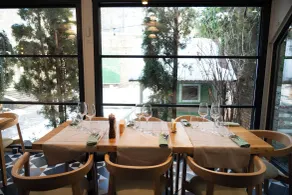 Barrique Garden Rooms - Licensed - Breakfast -Free Airport Pickup - Restaurant