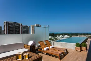 Square Design Hotel - Pool