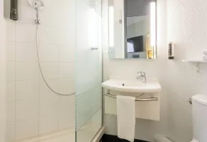 B&B HOTEL Toulouse Cité de l'Espace Gonord - Bathroom