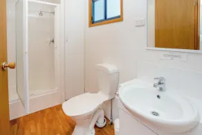 Ingenia Holidays Nepean River - Bathroom