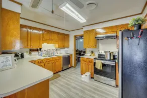 Family Home w/ Yard - 5 Mi to Jackson State Campus - Intérieur