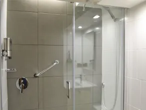 Hotel Nippon y Centro de Eventos - Bathroom