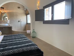 Villa Beltramo Santorini 2 bedroom private pool villa - Room