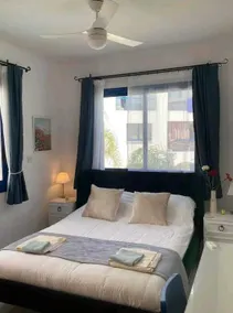 Paphos Pool View Apartment - Chambre