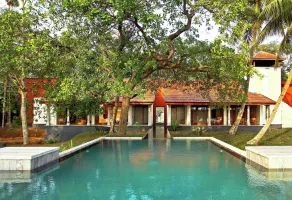 Baymaas LakeHouse - Pool